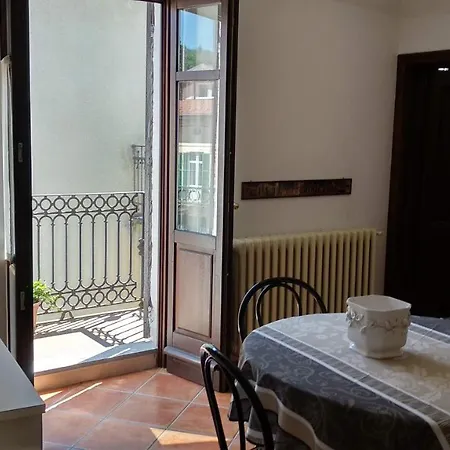 Dell'antica Torre Apartment